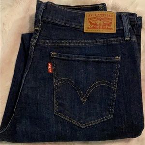 Levi’s 515 Bootcut Women’s Jeans!